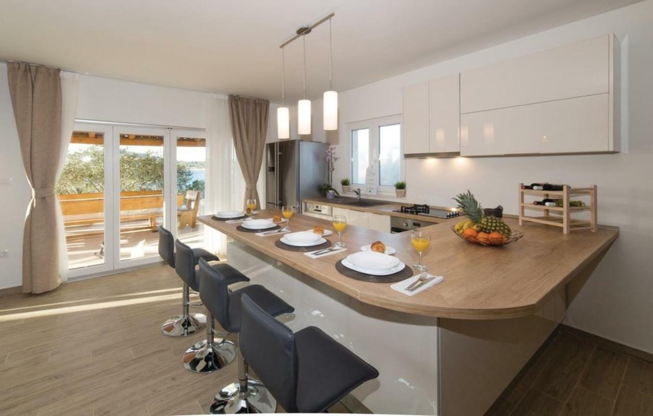 Luxury Villa Vela Rina 小德尔韦尼克岛 外观 照片