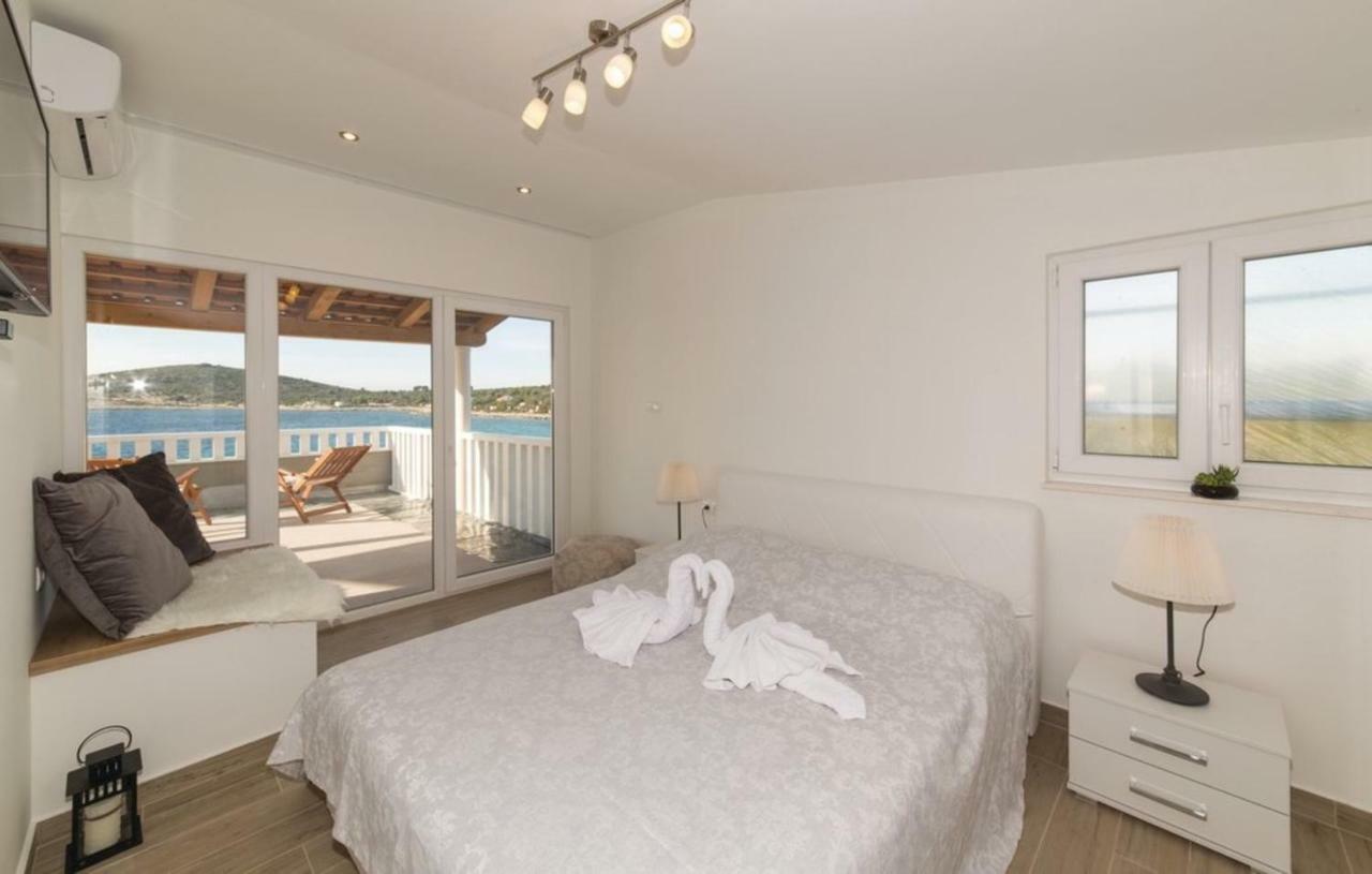 Luxury Villa Vela Rina 小德尔韦尼克岛 外观 照片